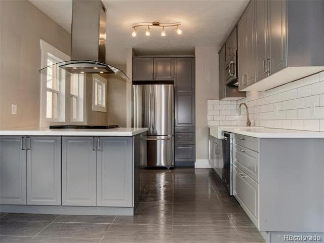 Building Photo - 3306 High St