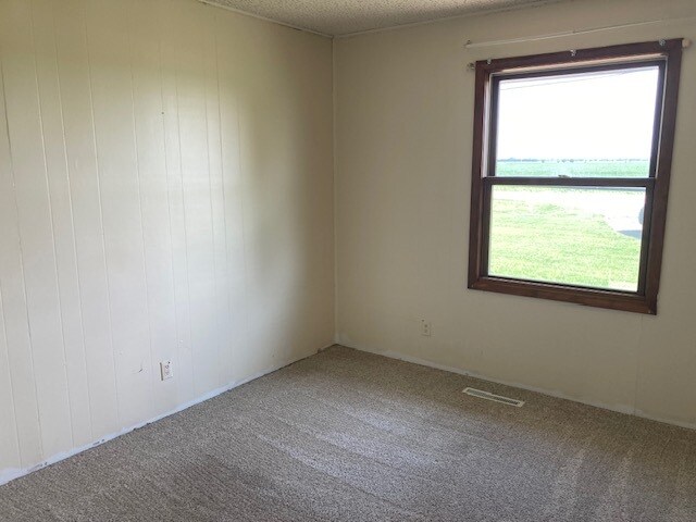 Building Photo - 16600 W Burmood Rd