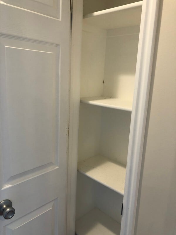 Building Photo - 818 Gatewood Dr