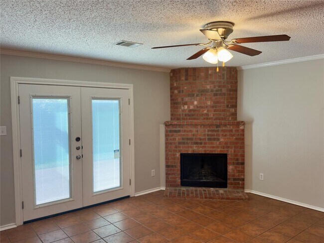 Building Photo - 3640 Bass Loop