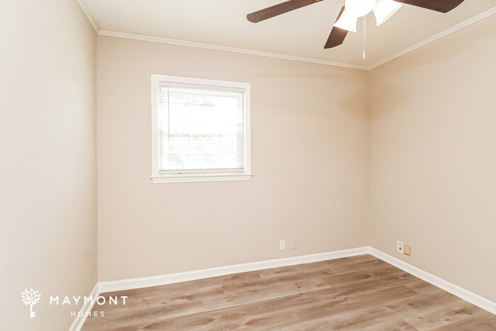 Building Photo - 1026 Woodhill Dr
