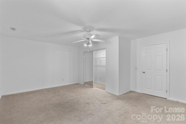 Building Photo - 11022 Garden Oaks Ln