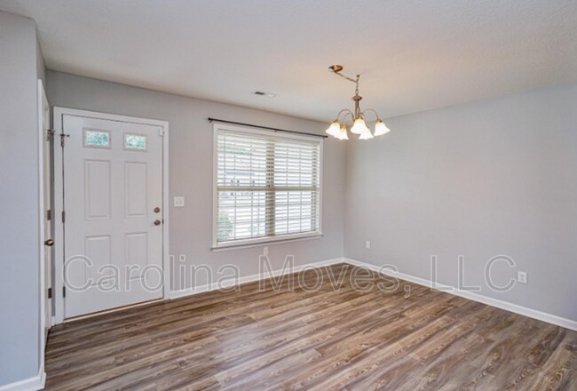 Building Photo - 249 Lockeland Park Dr