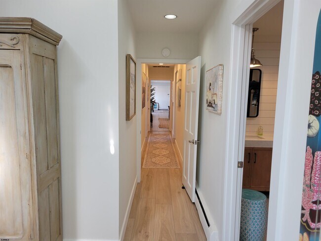 Building Photo - 8601 Fulton Ave