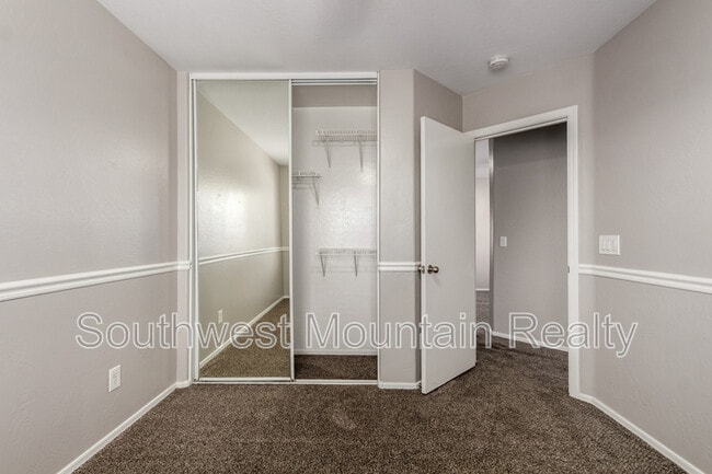 Building Photo - 28406 N Epidote Dr