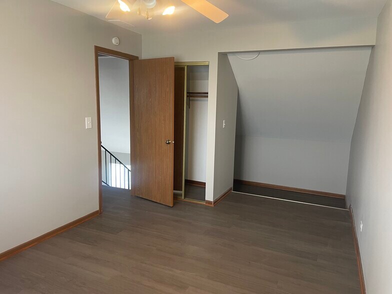 Building Photo - 1793 Goddard Ln