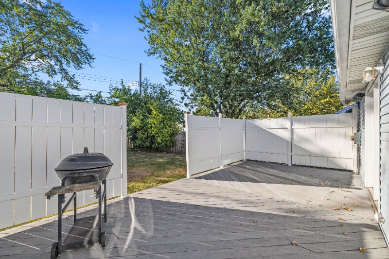 Building Photo - 110 Rosemont Dr