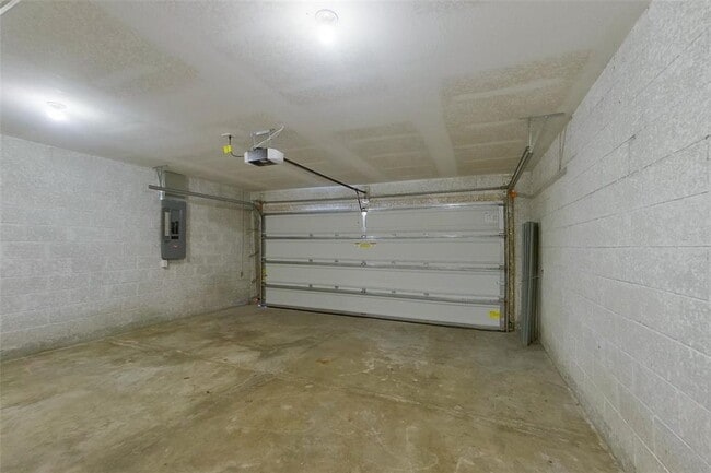 Building Photo - 9137 Aegean Cir