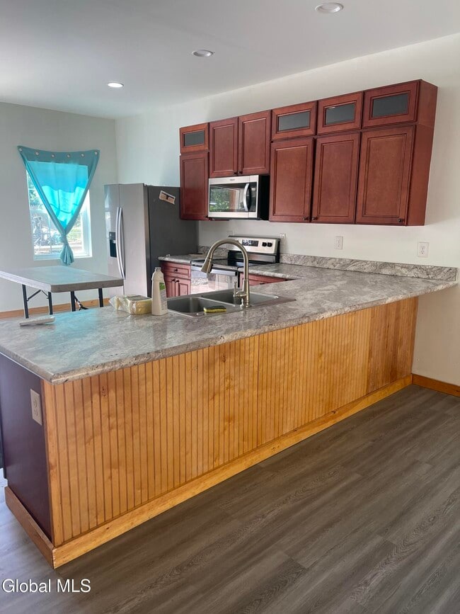 Building Photo - 4282 NY-50