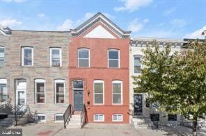 Building Photo - 418 E 21st St