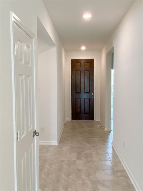 Building Photo - 28319 Aperture Ct