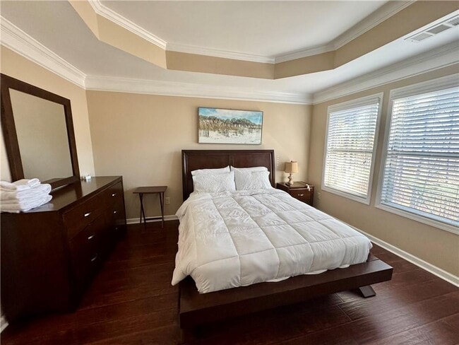 Building Photo - 2260 Ewell Park Dr NW