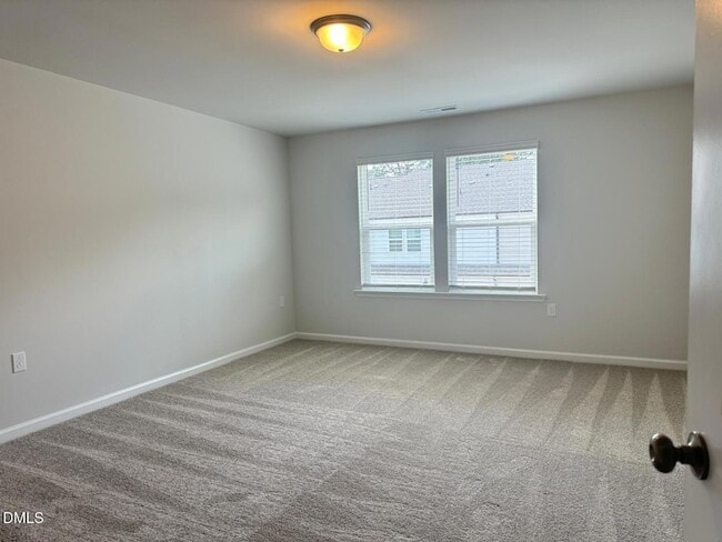 Building Photo - 431 Parker Sta Ave