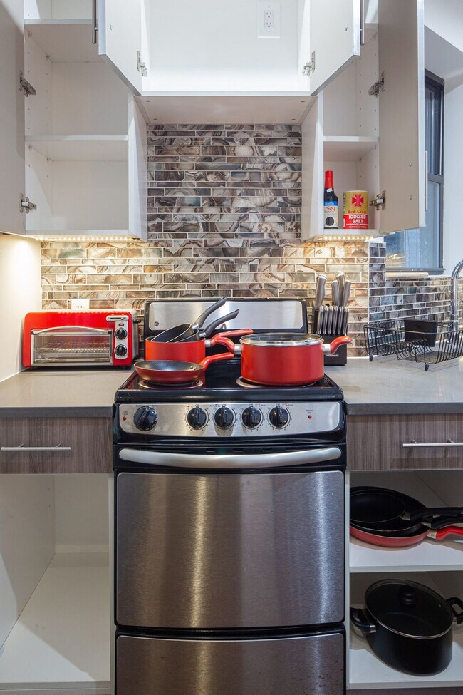 Building Photo - 30 NY-25