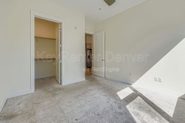 Building Photo - 2876 W 53rd Ave