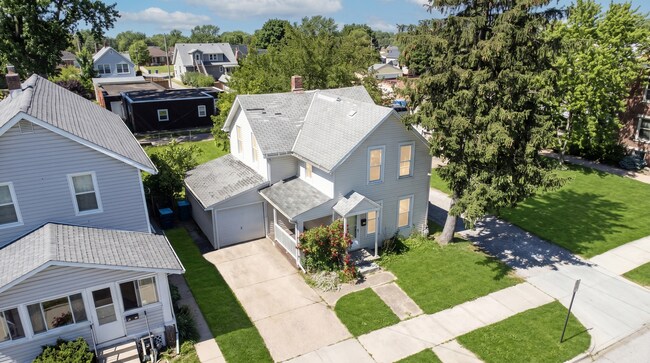 Building Photo - 3 bedroom 2 bathroom single family home | section 8 and EDEN welcomed