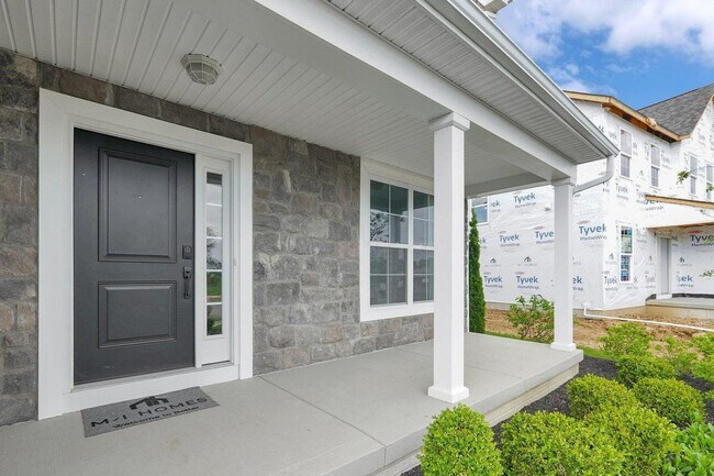 Building Photo - 2775 Chatwood Loop