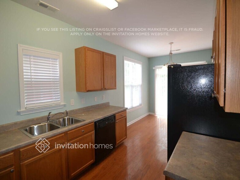 Building Photo - 151 Tuscarora Ln