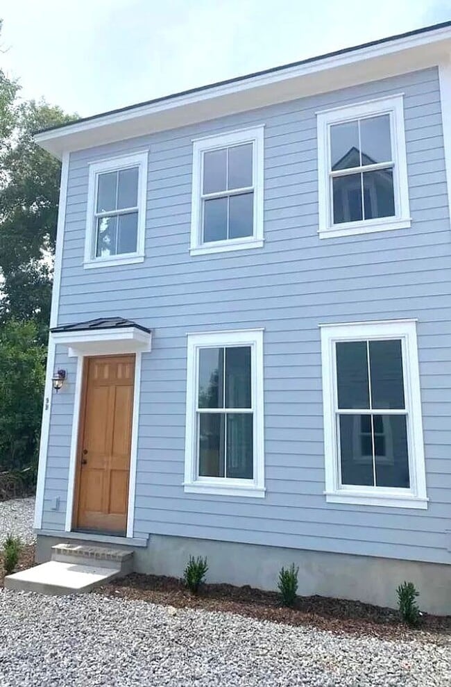 Building Photo - 9 Hanover St