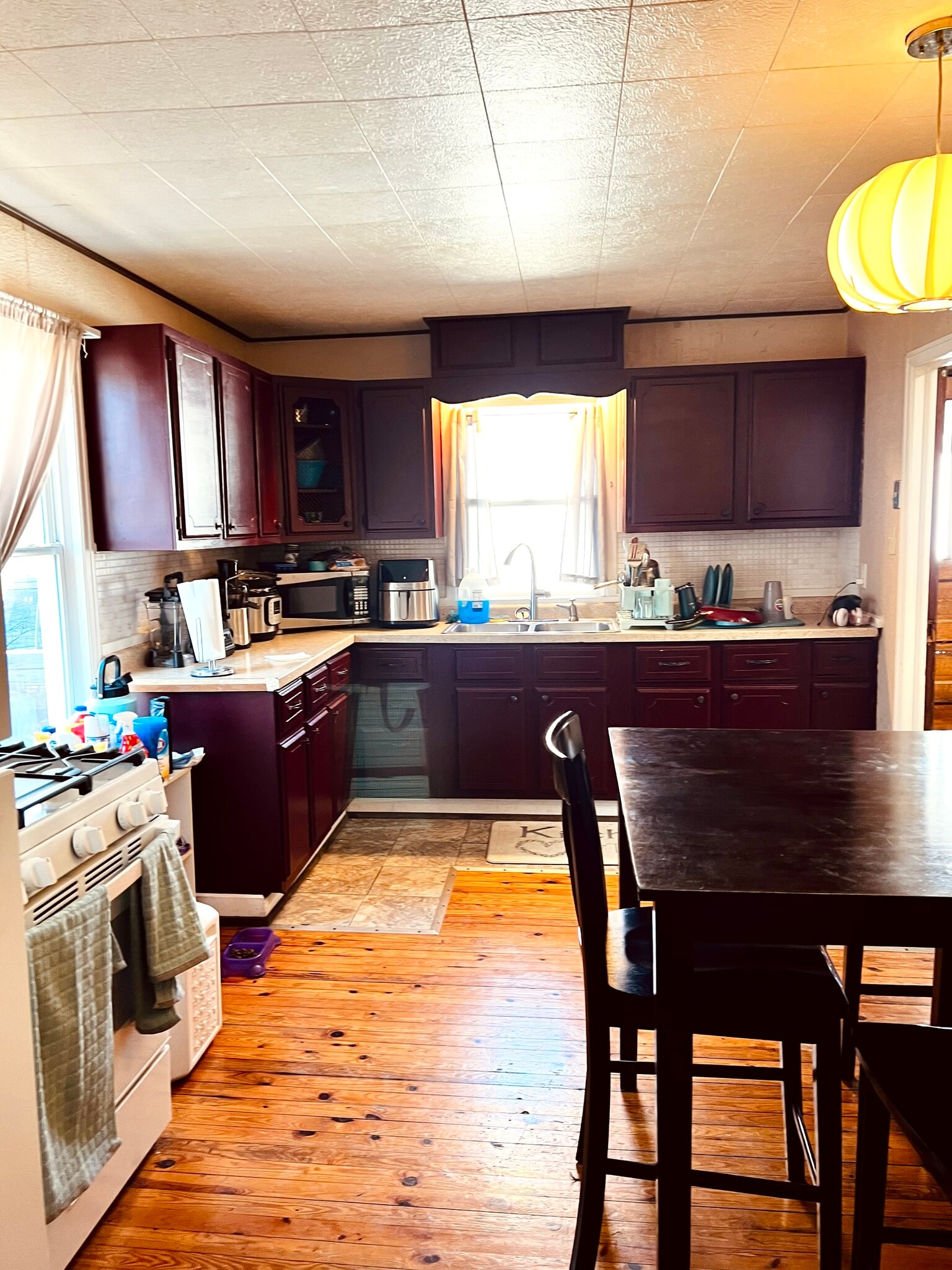 Building Photo - 608 S Webber St