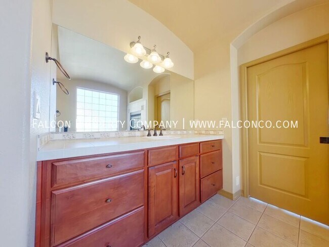 Building Photo - 3665 Cherry Plum Dr