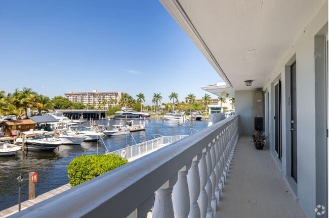 Building Photo - 811 SE 22nd Ave