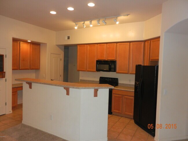 Building Photo - 11000 N 77th Pl