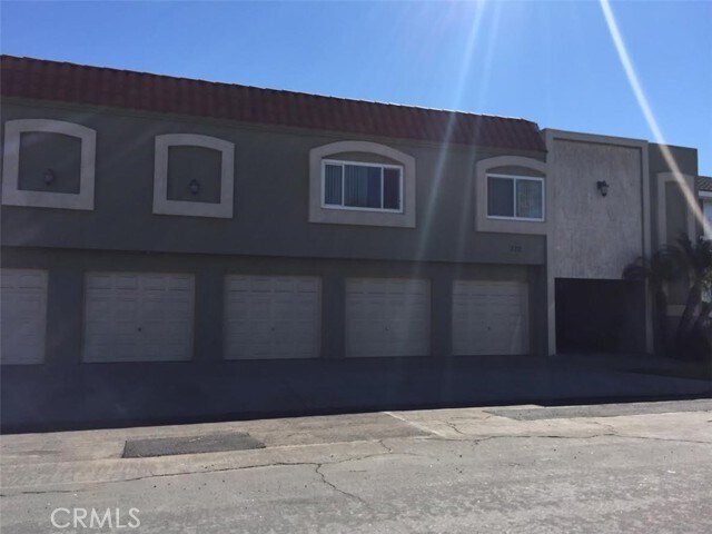 Primary Photo - 312 10th St