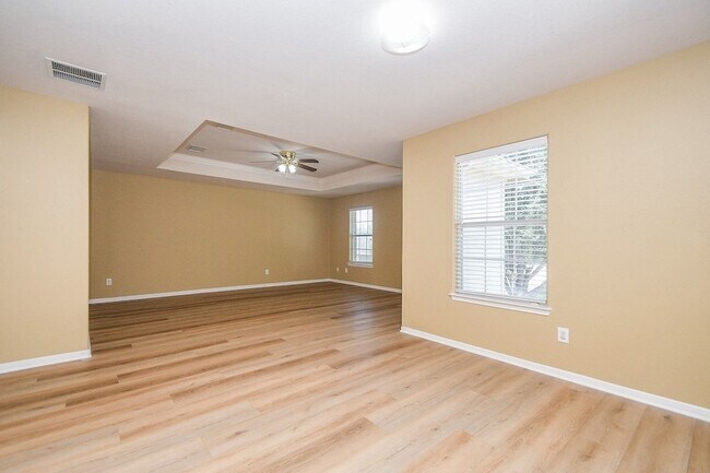 Building Photo - 402 New Hope Ln
