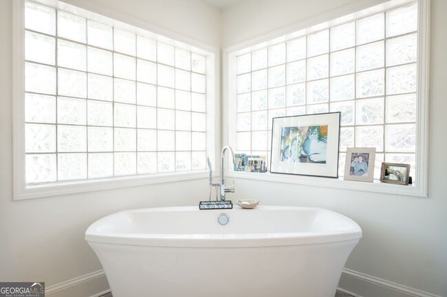 Building Photo - 119 Fortson Cir