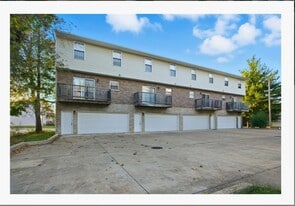 Building Photo - 906 Buchanan Ave