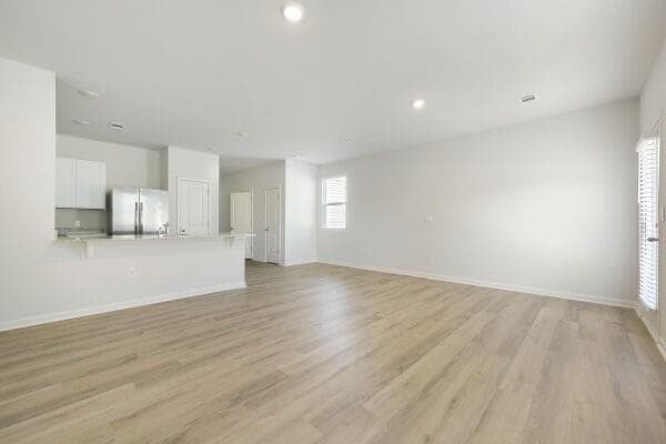 Building Photo - 5980 Skylar Dr