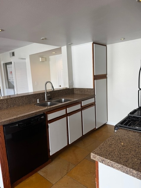 Building Photo - 4205 Ohio St