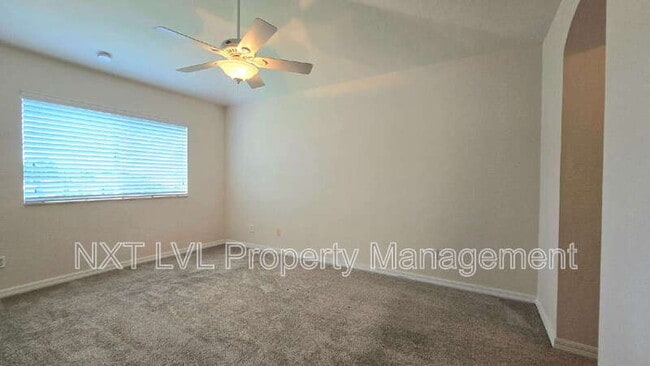 Building Photo - 2448 Laurentina Ln