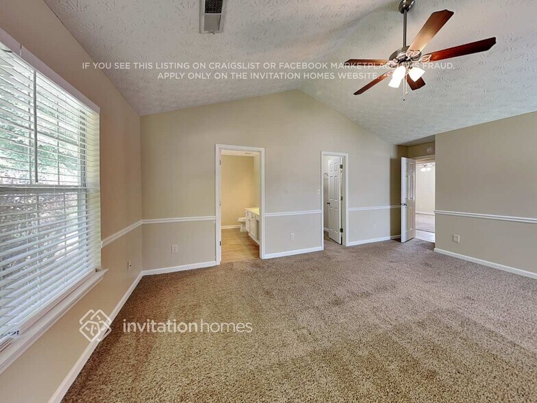 Building Photo - 1383 Wilkes Crest Ct