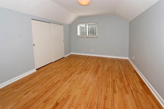 Building Photo - 12901 Fernway Ln