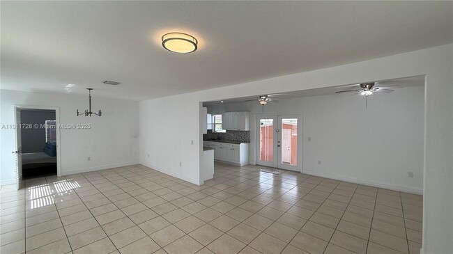 Building Photo - 3211 NW 19th Terrace