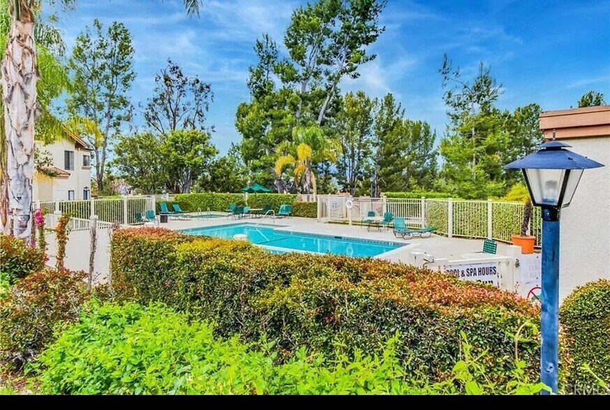 Pool next to the unit - 22775 Lakeway Dr