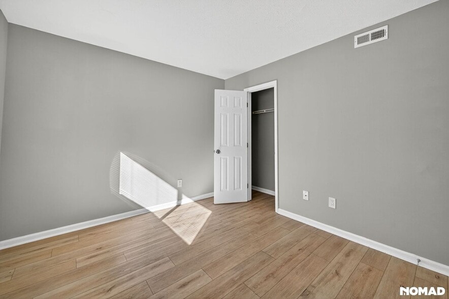 Building Photo - 209 Sunn Aire Ct