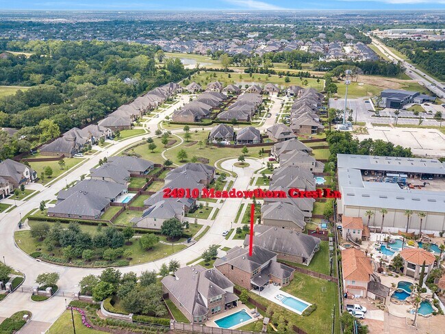 Building Photo - 24910 Meadowthorn Crest Ln