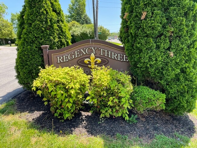 Building Photo - 9345 Taylorsville Rd