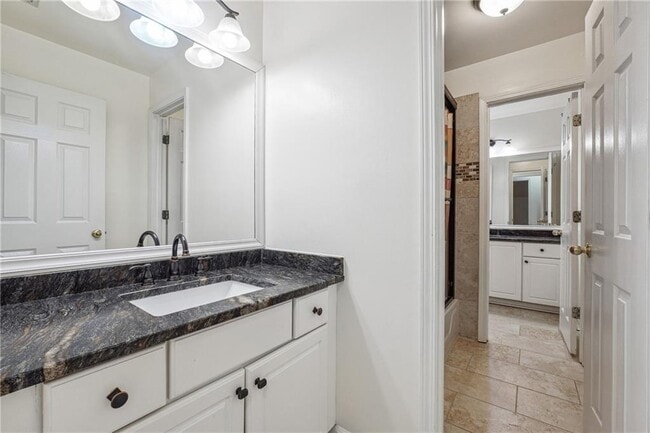 Building Photo - 2335 Corbett Ct