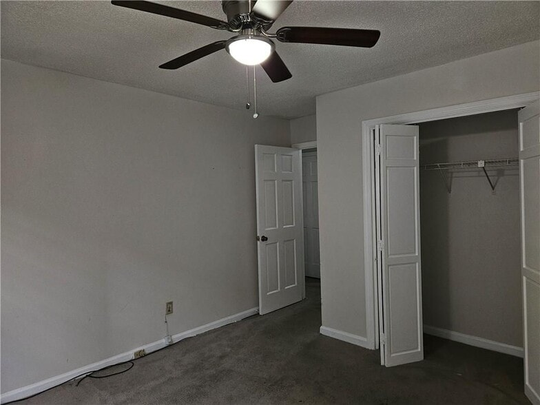 Building Photo - 4813 Hairston Pl