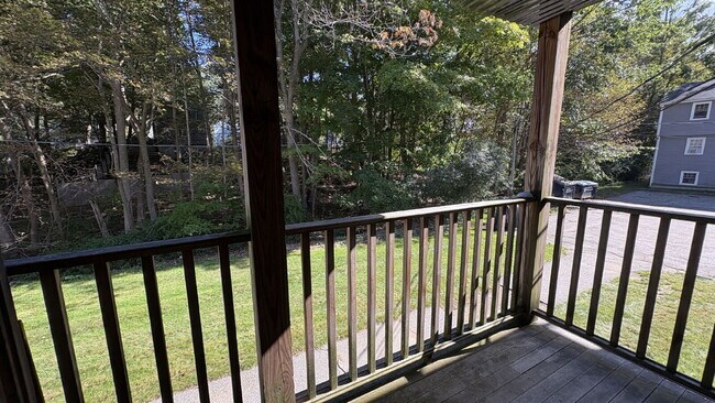 Building Photo - Bright & Sunlit 2nd-Floor Unit in Peaceful Kittery Setting!