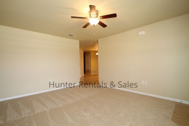 Building Photo - 4204 Elms Run Cir