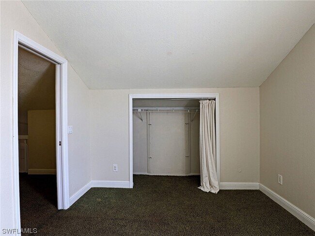 Building Photo - 7493 Pebble Beach Rd