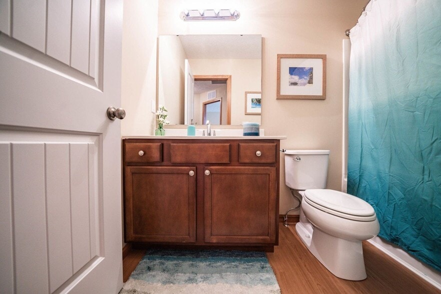 Building Photo - 390 Station 44 Pl