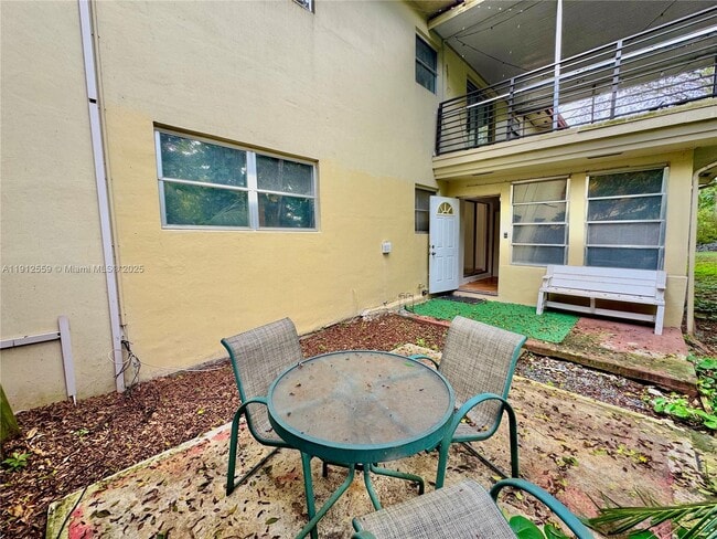 Building Photo - 14901 SW 4th St