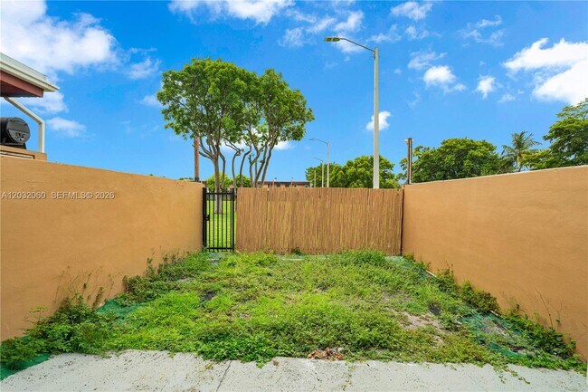 Building Photo - 2790 NW 196th St