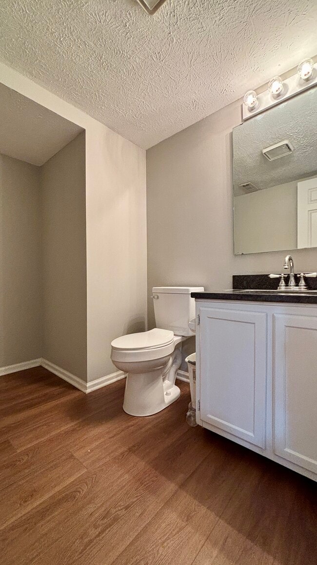 Building Photo - 6086 S Bay Dr